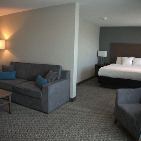Brookstone Inn & Suites Fort Dodge Eksteriør billede